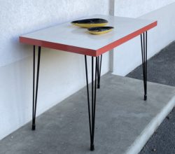 Table pieds Eiffel