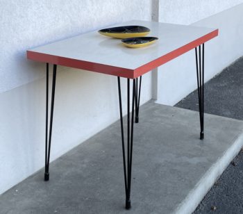 Table pieds Eiffel