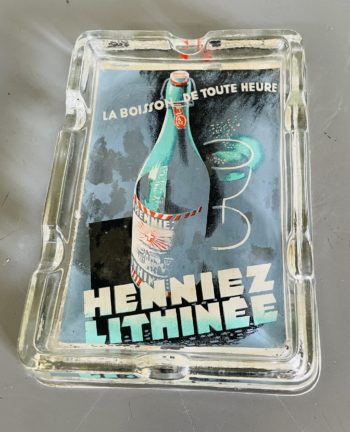 Cendrier Henniez